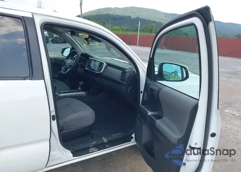 2023 Toyota Tacoma Sr5 V6 z USA, uszkodzony, nr VIN 3TMCZ5AN6PM652722